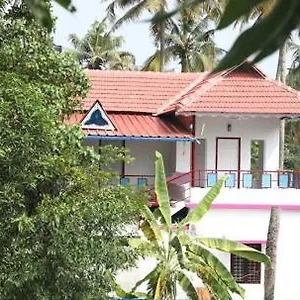 Homestay Loveshore Marari