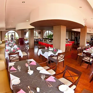 Hotell Paramount Tower ****